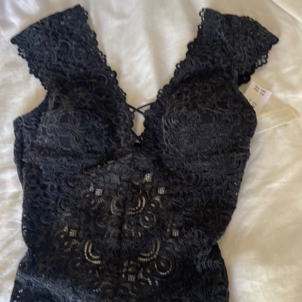 NWT Gilly Hicks bodysuit